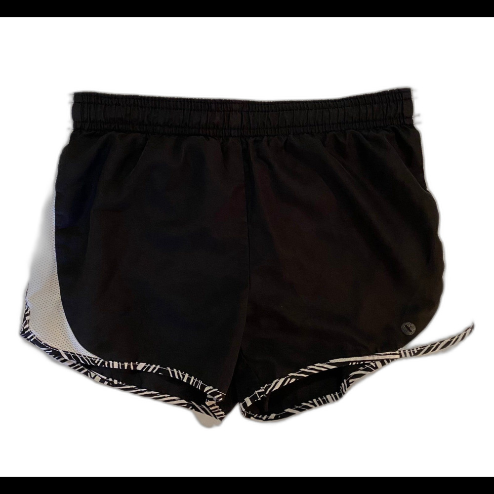 Xersion Girls Shorts Size Medium 10-12 Black & White Athletic Quick Dri‎